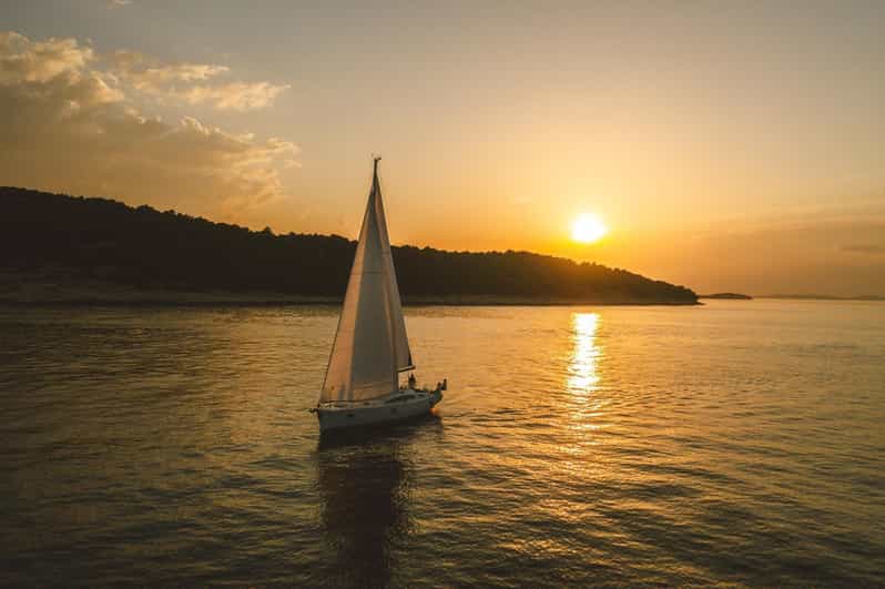 From Valletta: Romantic Sunset Cruise on a Sailing Yacht - Key points to know before booking