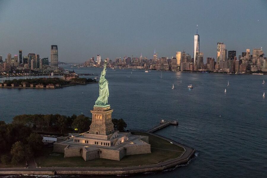 From Westchester: NYC Private Helicopter Tour for Couples - Should you book this private NYC helicopter tour?