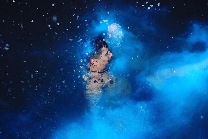 Glow with the Flow: A Romantic Night at the Luminous Lagoon”) - Why the Luminous Lagoon is worth seeing at night