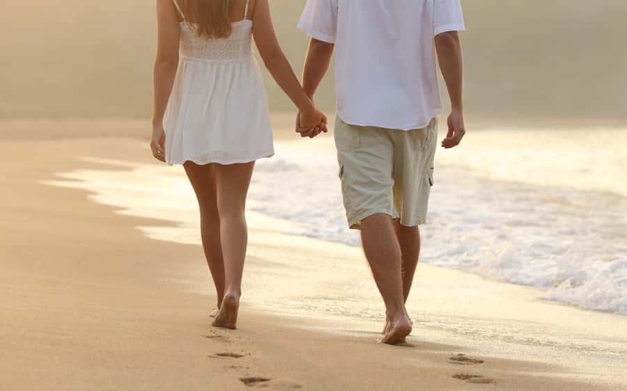 Grand Bay: Honeymoon/Lovers Sunset Tour with Romantic Dinner - Setting off from Grand Baie at 5 PM