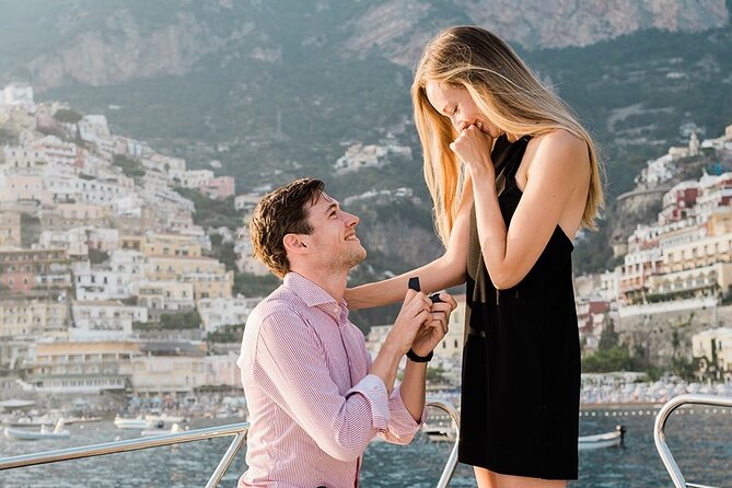 He said yes! Marriage Proposal at Sunset - What the skipper adds to the moment