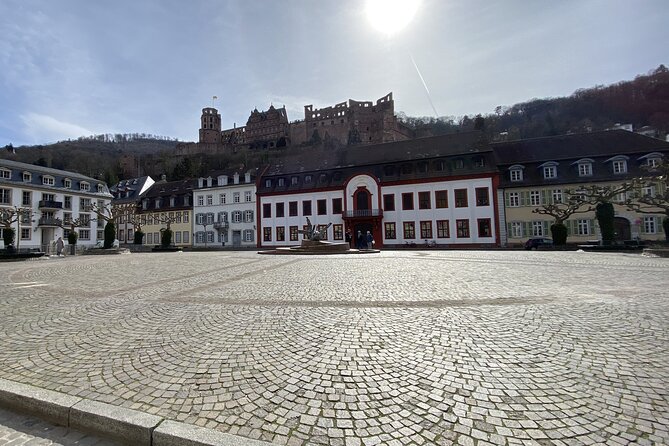 Heidelberg Old Town: Romantic Walking Tour & Game - Church of the Holy Spirit and the medieval market center