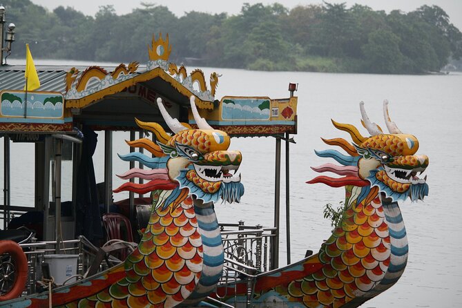 Hue By Night A Romantic Dragon Boat Cruise - What dinner on the boat is really worth