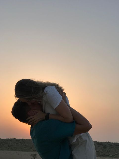 Jaisalmer: Romantic Night with Luxury Desert Camping - Reaching the dunes by jeep and camel
