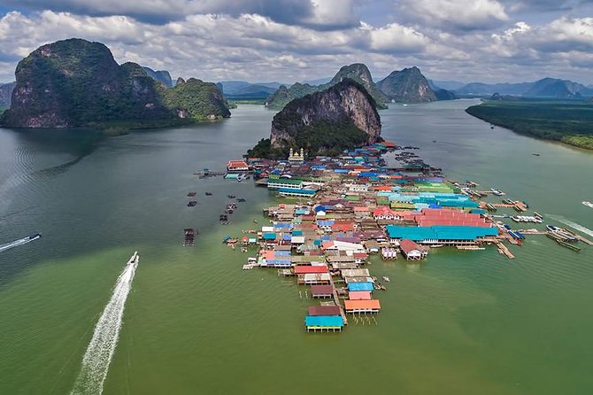 James Bond Island and Phang Nga Bay Sunset Romantic Trip By Phuket Seahorse Tour - Ko Pa Nak: caves, cliffs, and a canoe section