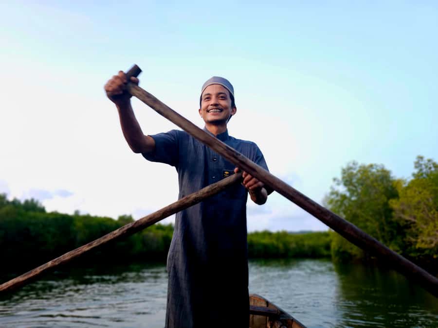 Koh Lanta: Romantic Sunrise Private Gondola Tour - Setting out from Koh Lanta before dawn