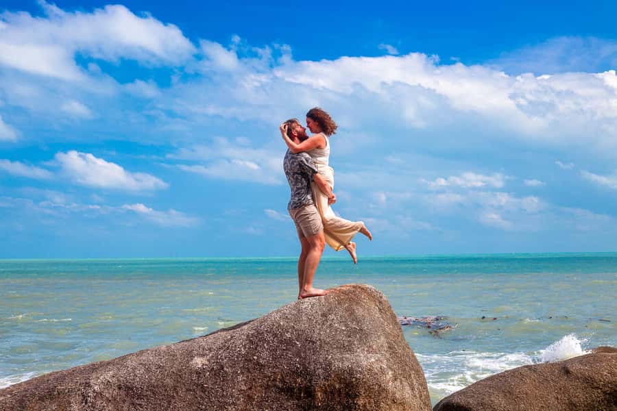Koh Samui: Private Photoshoot for Couples & Families - A private Koh Samui photo session, not a rushed snapshot stop