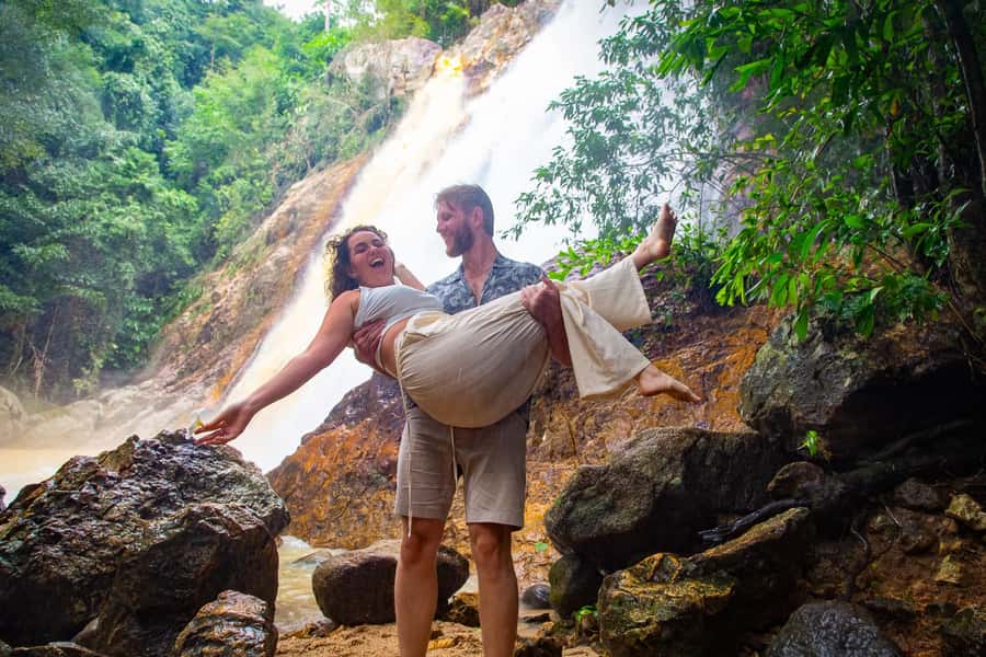 Koh Samui: Private Photoshoot for Couples & Families - Should you book the Koh Samui photoshoot?