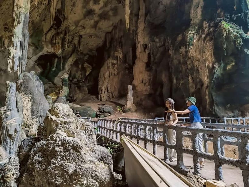 Krabi: Khao Khanab Nam Caves Tour with Romantic Boat Ride - What the $80 price includes