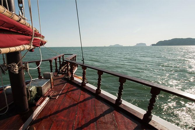 Krabi Romantic Sunset Cruise with BBQ Seafood Dinner by Krabi Sea Cruise - Koh Poda adds another hour in the water