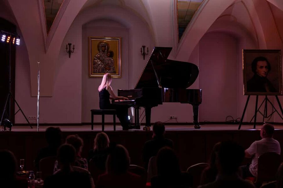 Kraków: Romantic Candlelight Chopin Piano Concert - Why the Church of St. Bernardine changes the concert
