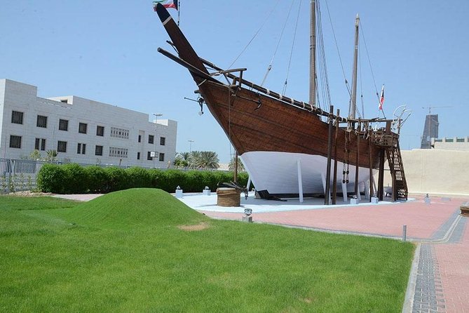 Kuwait City Full Day Private Guided Tour for Couples - The National Museum and Kuwait’s earlier story