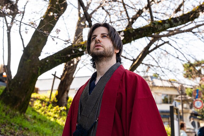 Kyoto Private Kimono Photoshoot for Couple and Solo - Maruyama Park for trees and open space