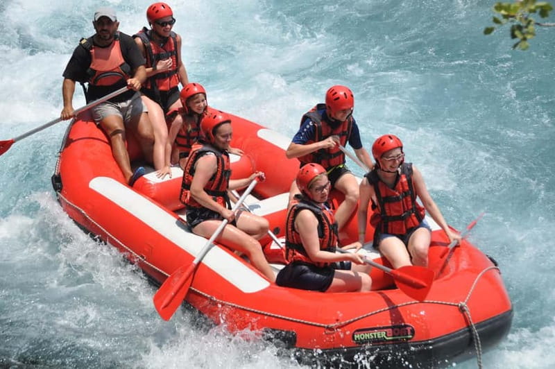 LC Rafting Tour for Families and Couples W/Lunch - The long morning ride from the coast