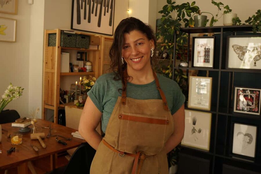 Lisbon: Couples’ Silver Jewelry Workshop with Local Artisans - Choosing silver rings or earrings