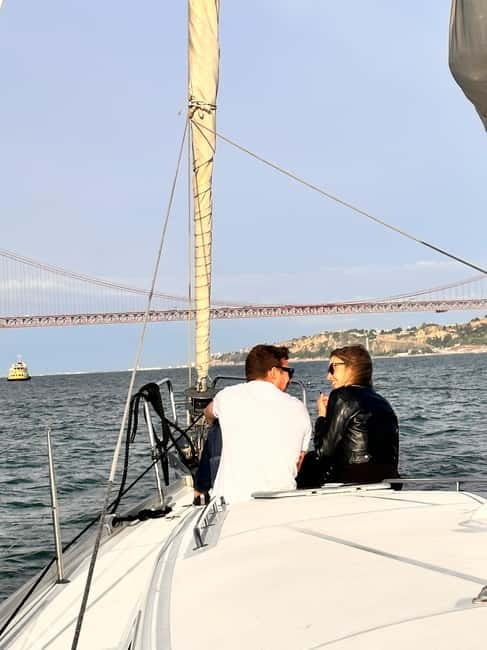 Lisbon: Romantic Cruise with Wine & Portuguese Tapas - Why Lisbon looks better from the Tagus