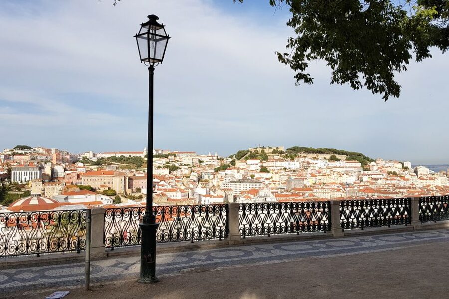 Lisbon: Vintage vehicle replica Romantic Private Tour - Chiado and Bairro Alto by electric car