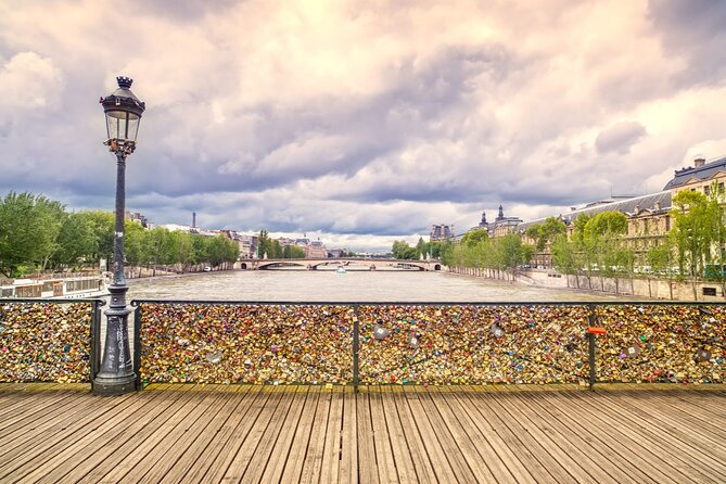 Live, Laugh, Love Along the Seine: Self-Guided Romantic Tour - Ladurée, Café de Flore, and the Left Bank café tradition