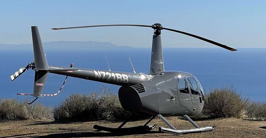 Los Angeles Helicopter Tour & Malibu Mountaintop Landing - Thirty minutes on a private Malibu peak