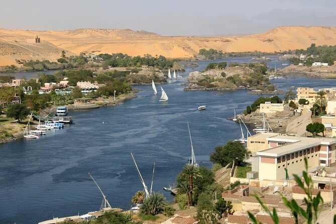Luxury Feluca on the NiLe with Food included( Romantic Trip) - Food, dessert, and drinks onboard