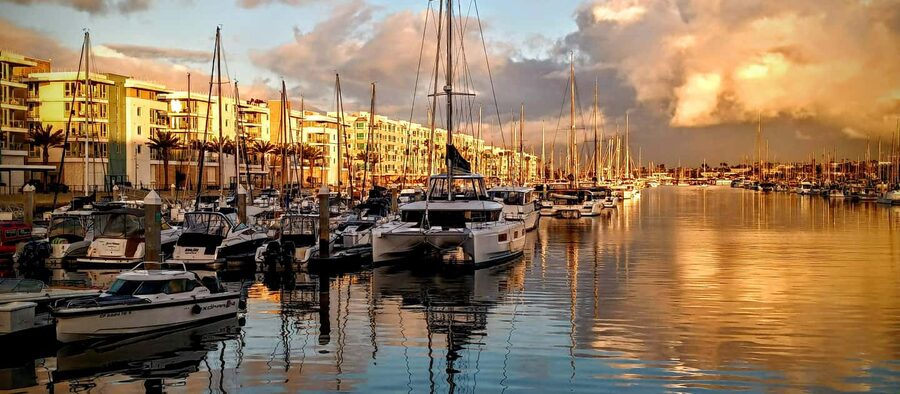 Marina Del Rey: Romantic Cruise, Dinner Charcuterie or Sushi - Booking details worth checking
