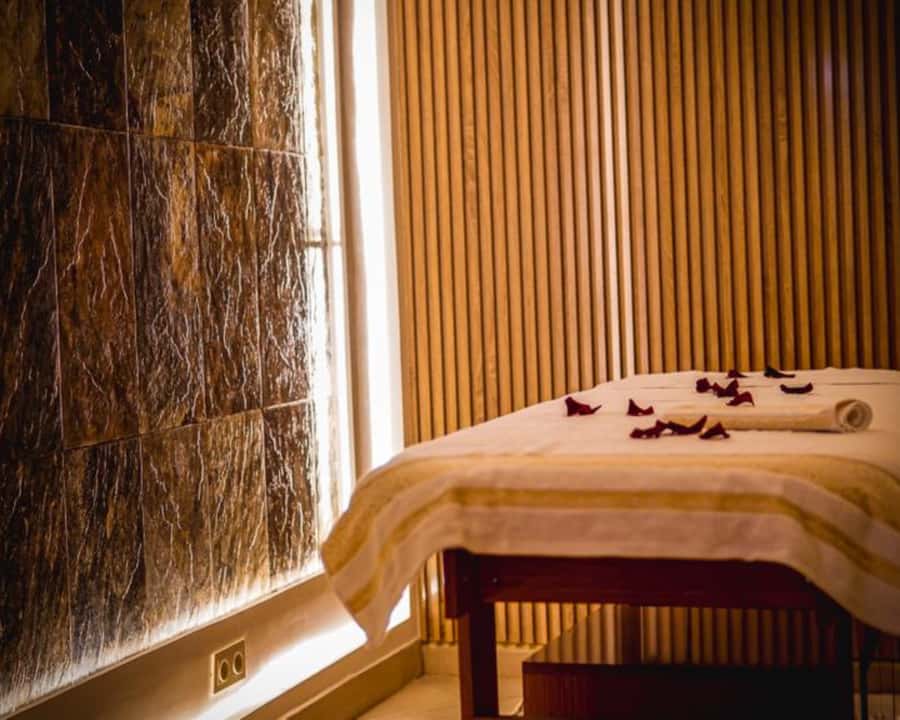 Marrakech: Romantic Spa Experience with Dinner - A five-hour Marrakech evening with a sensible plan