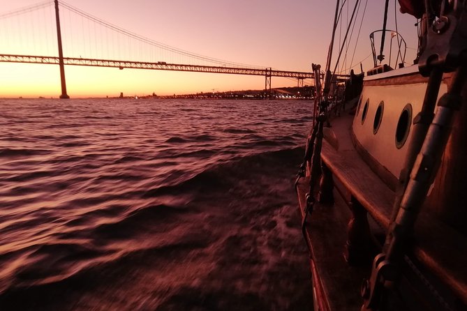 Marriage proposal on a Vintage Sailboat - MAAT and the old Electricity Museum