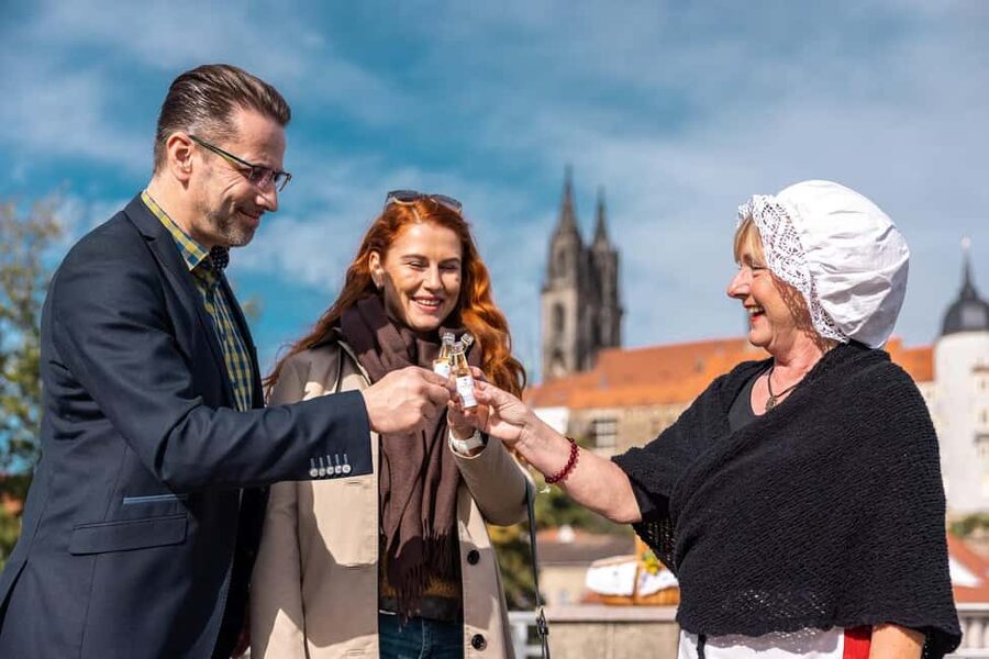 Meißen: Guided Walking Tour 'Romantic Evening Stroll' - What you see on the way to Domplatz