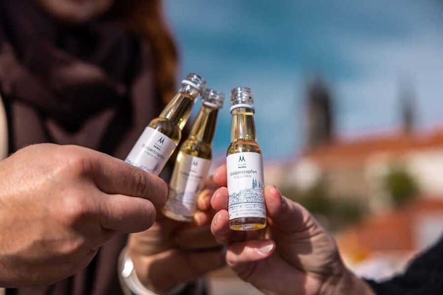 Meißen: Guided Walking Tour 'Romantic Evening Stroll' - Why the Bürgerfrau format works
