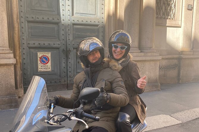 Milan Vespa Adventure: Private Tour for Couples and Friends - Arco della Pace offers a quick photo stop