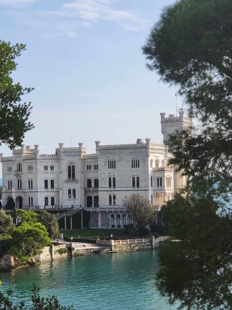 Miramare: The most romantic, beautiful and sad castle. - Why Miramare’s setting does so much of the work