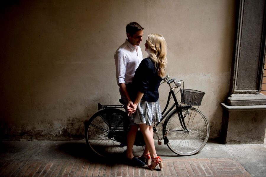 Montalcino personal photo service for couples and families - Who will enjoy this most