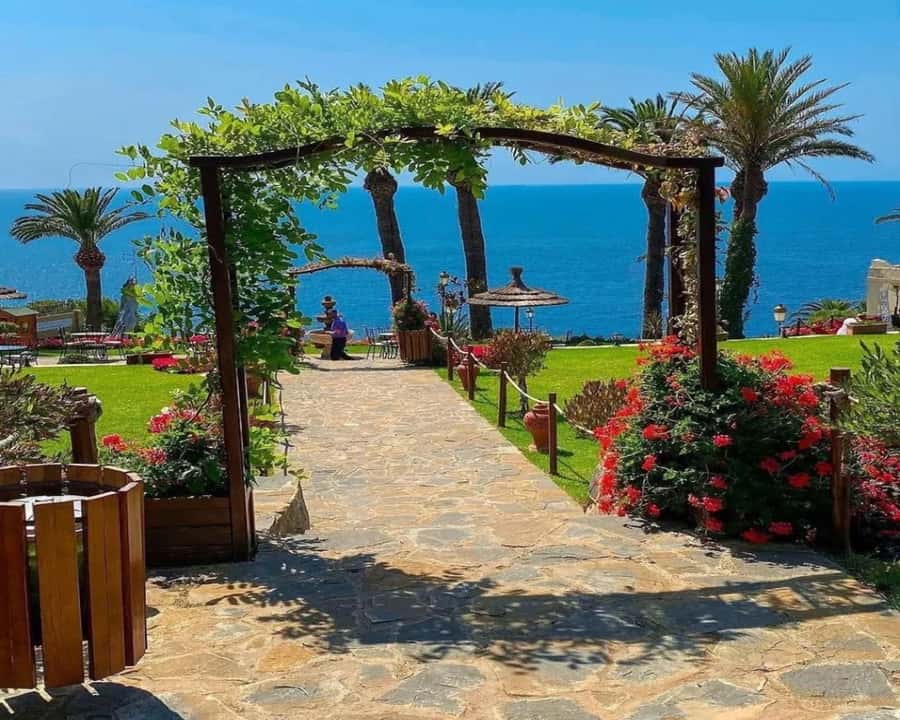 Moroccan Luxury Wedding Ritual: Full romantic experience - Should you book it?