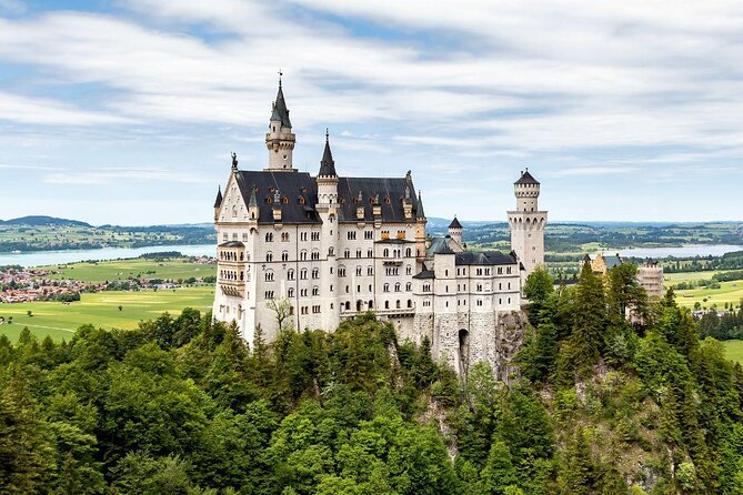 Neuschwanstein Exclusive Romantic Winter Tour INCL. TICKETS - Key points to know before booking