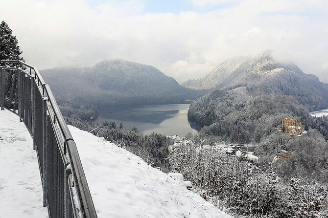 Neuschwanstein Exclusive Romantic Winter Tour INCL. TICKETS - Inside Neuschwanstein Castle
