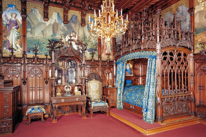 Neuschwanstein Exclusive Romantic Winter Tour INCL. TICKETS - Adding Hohenschwangau Castle