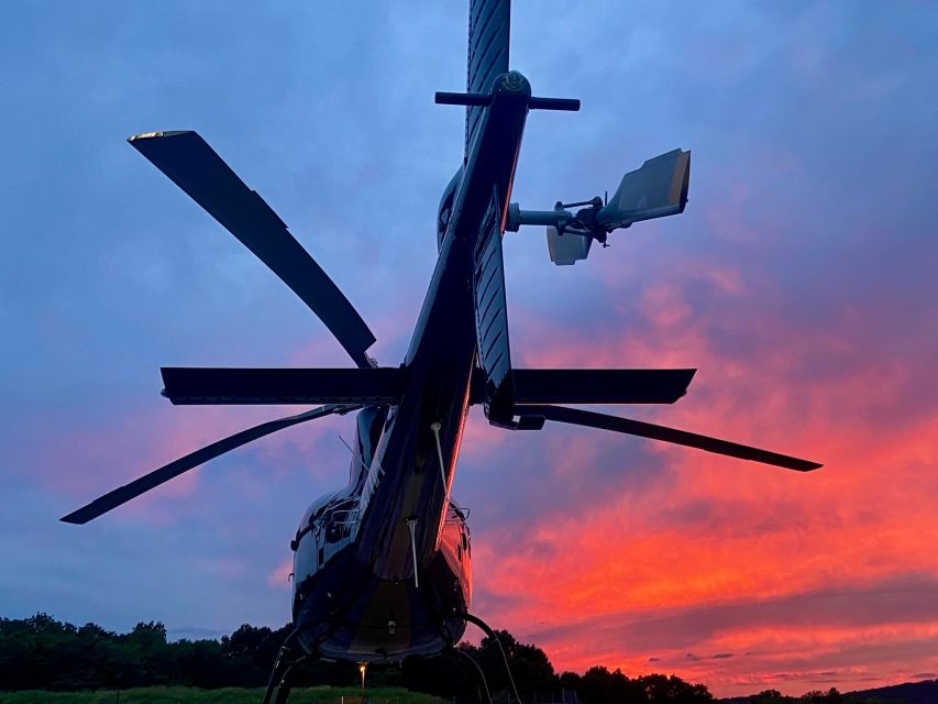 New York City: Romantic Helicopter Proposal - Weather, route changes, and the risk of a fixed plan