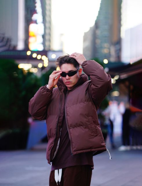 New York City: Solo or Couples Photoshoot in Times Square! - Starting at Rockefeller Center Plaza