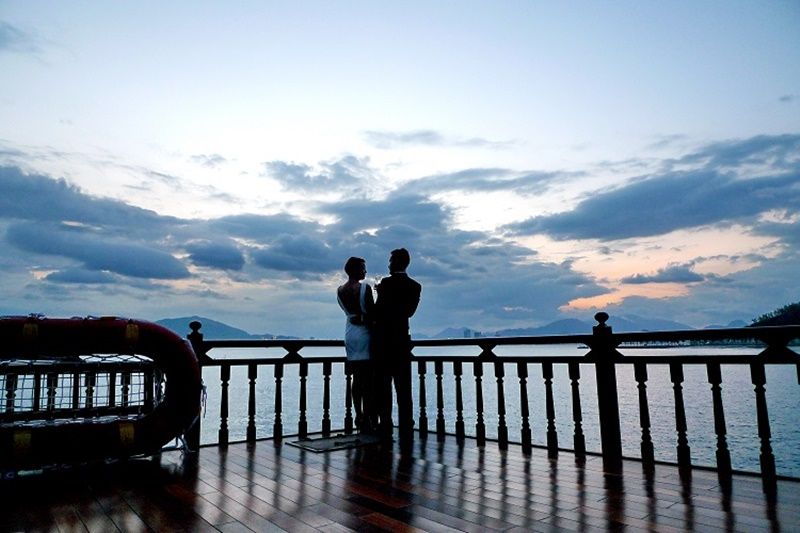 Nha Trang: Romantic Sunset Cocktails and Dinner Cruise - What the $90 price really includes