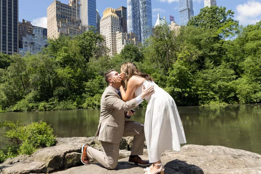NYC: Surprise Proposal Photoshoot - Capture the Yes Forever - Why a planned proposal photo session works so well in New York