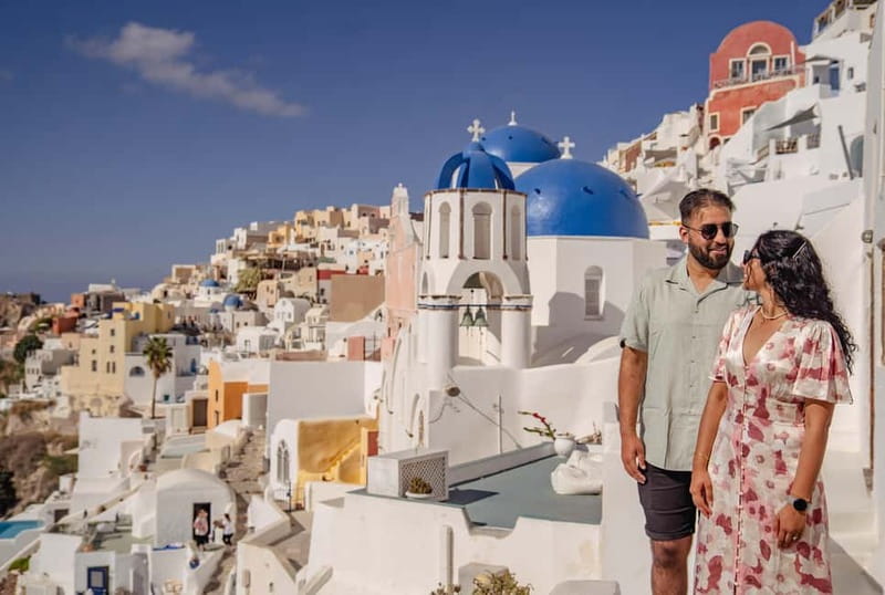 Oia: Couple Photoshoot Seprate Entrance to Blue Dome - What you receive after the session