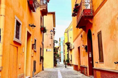 Olbia: Private Romantic Tuk-Tuk Tour