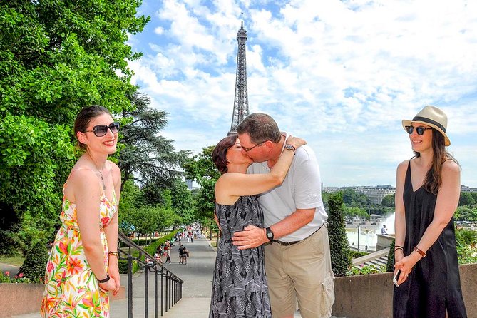 Paris Engagement Proposal Private Walking Tour with Professional Photographer - Starting near the Comédie Française