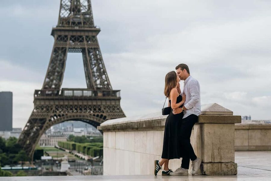 Paris: Private Eiffel Tower Photoshoot for Couples & Family - Avenue de Camoens brings a quieter Paris mood