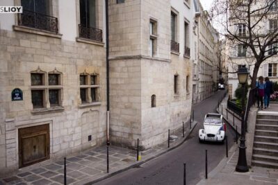 Paris Private Tour: Romantic Tour in a 2CV