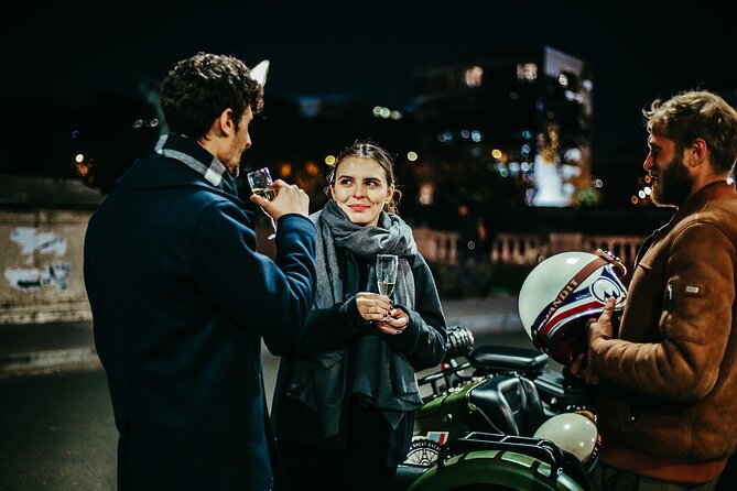 Paris Romantic & Private Tour By Night on a Sidecar Ural - The Eiffel Tower at the right hour