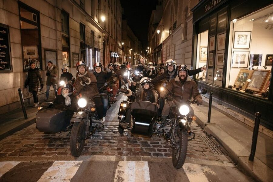 Paris: Romantic Sidecar Tour by Night with Champagne - Key points to know before booking