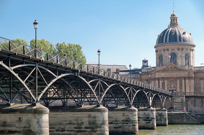 Parisian Love Affair: Elegant Romance Private Tour in Paris - A TV-inspired beginning in the Latin Quarter
