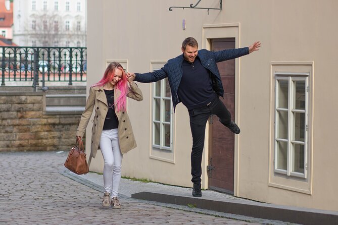 Photo Shoot for couple in Prague - Timing, meeting point, and weather