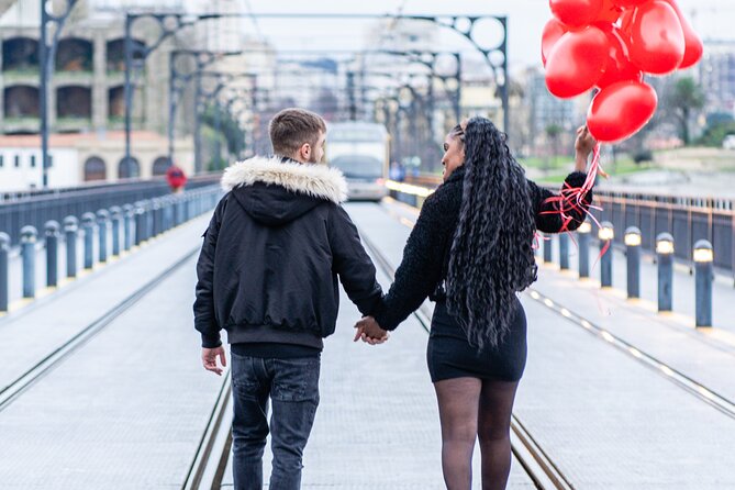 Photoshoot Unforgettable in Porto - Couple or Single - Who will get the most from this experience